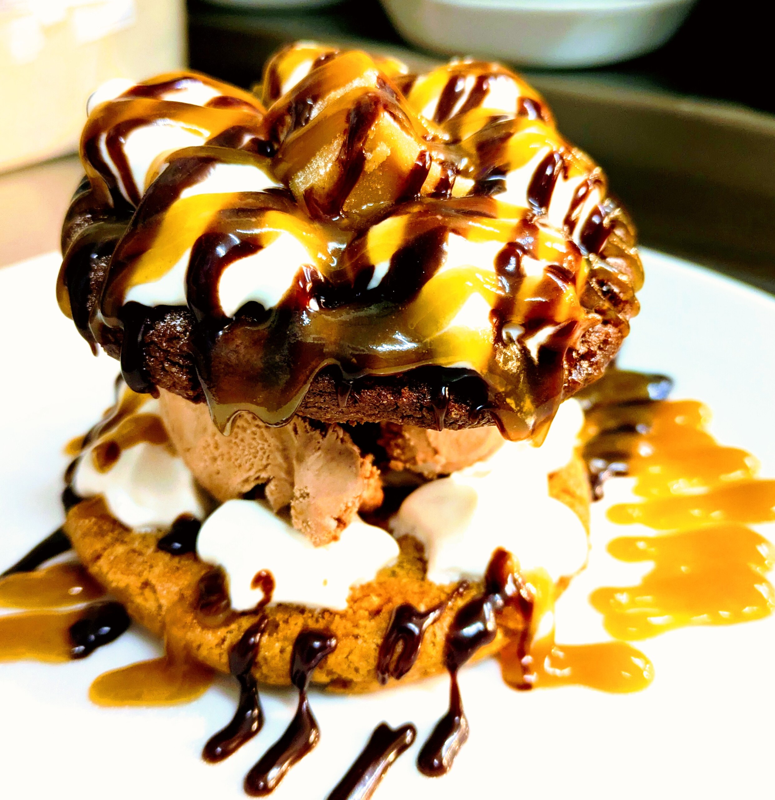 Suandy Triple Chocolate Cookie Ice-cream Sundae - The Lamb Inn